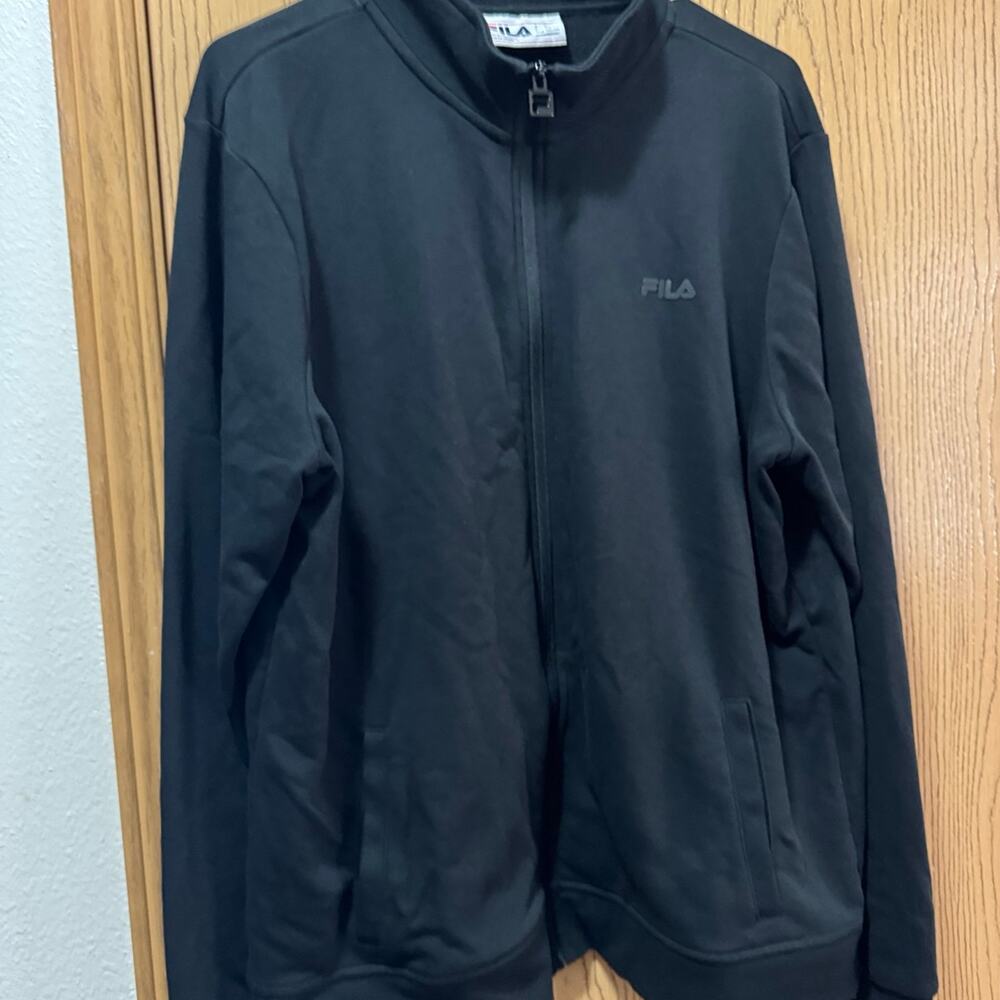 Fila zip up top size XXL